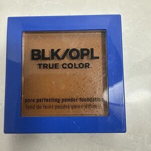 BLACK OPAL True Color Pore Perfecting Powder Foundation -#420 NUTMEG
